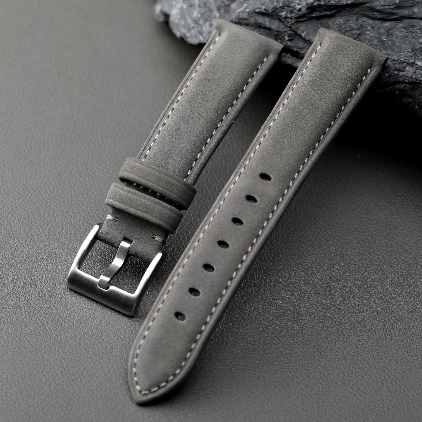 Suede Strap Watch - El yapımı gri hakiki deri kayış