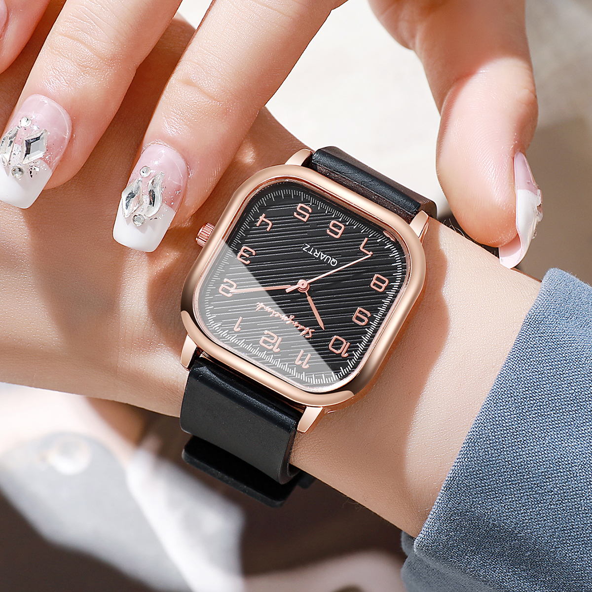 Moda Kare Kadın Saatler Rahat  - Silicone Band Women incelemesi ve fiyatı