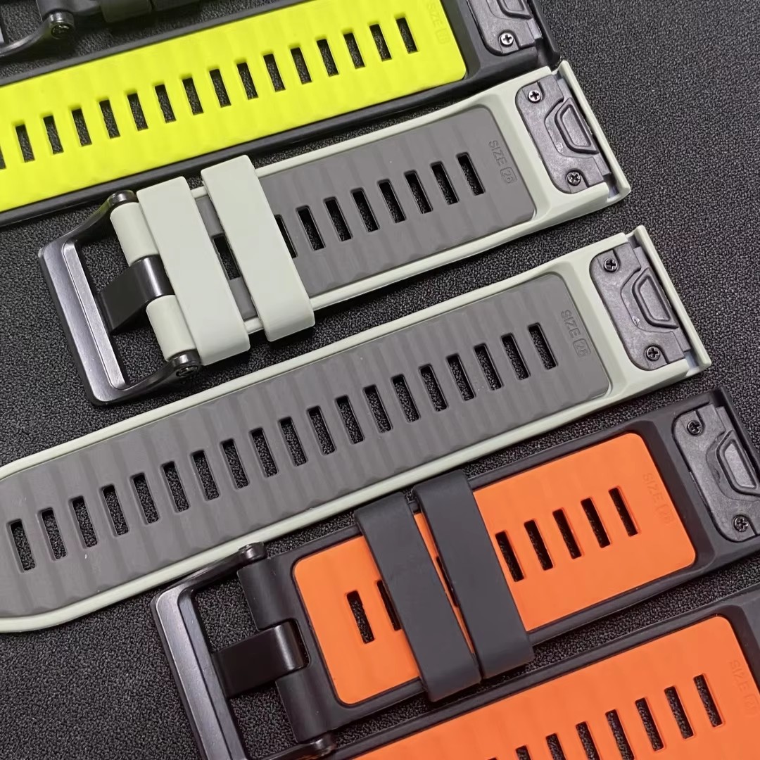 Fenix E 47mm Resmi QuickFit 22 - Silicone Watch Band 22Mm incelemesi ve fiyatı